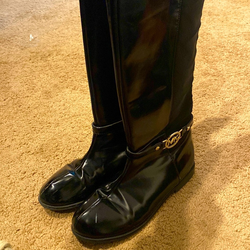 Michael Kors womens girls black leather like boots zip up side Sz 5